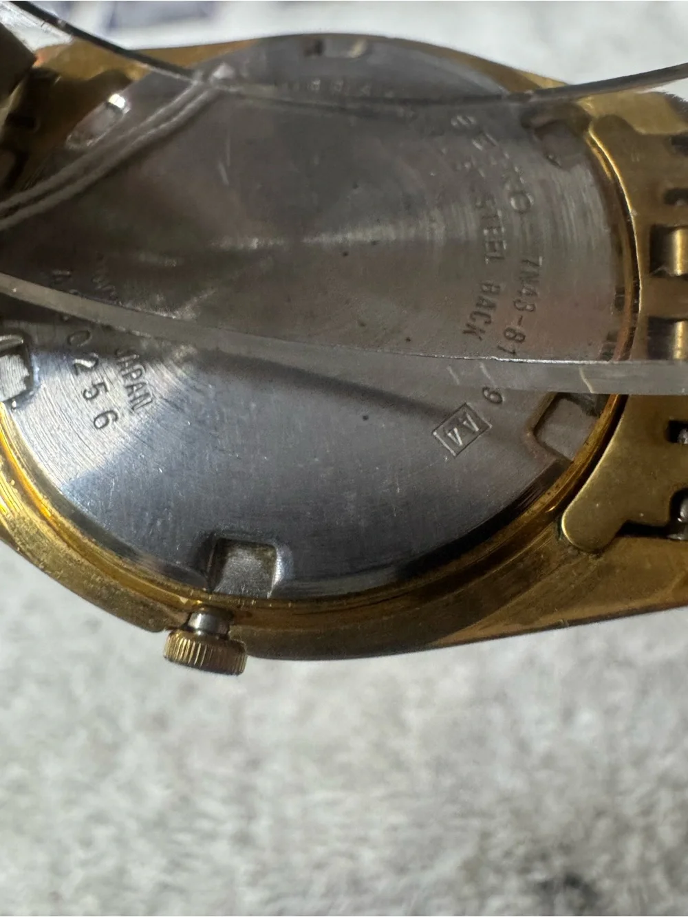 Seiko Gold Tone Quartz Watch with Gold Dial
